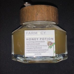 Honey potion face mask